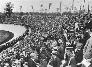 Inauguração do Estádio Olímpico em Berlim em 8 de junho de 1913